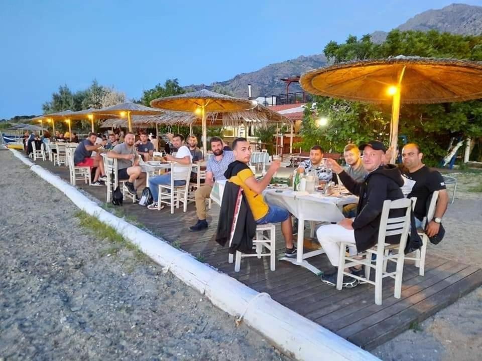 凯马塔酒店 Palaiopoli  外观 照片